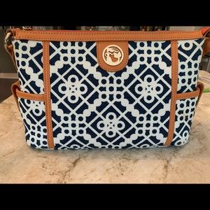 Spartina 449 Daufuskie Island Navy Blue and off-white
